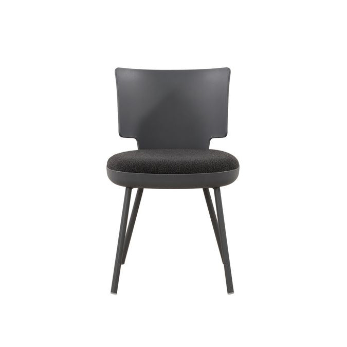 Dining chair with a modern and elegant design