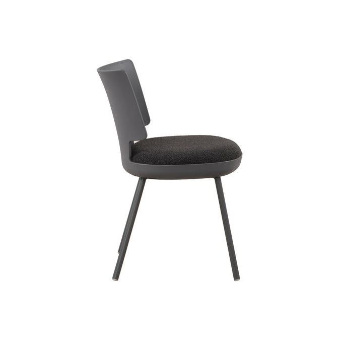 Dining chair with a modern and elegant design