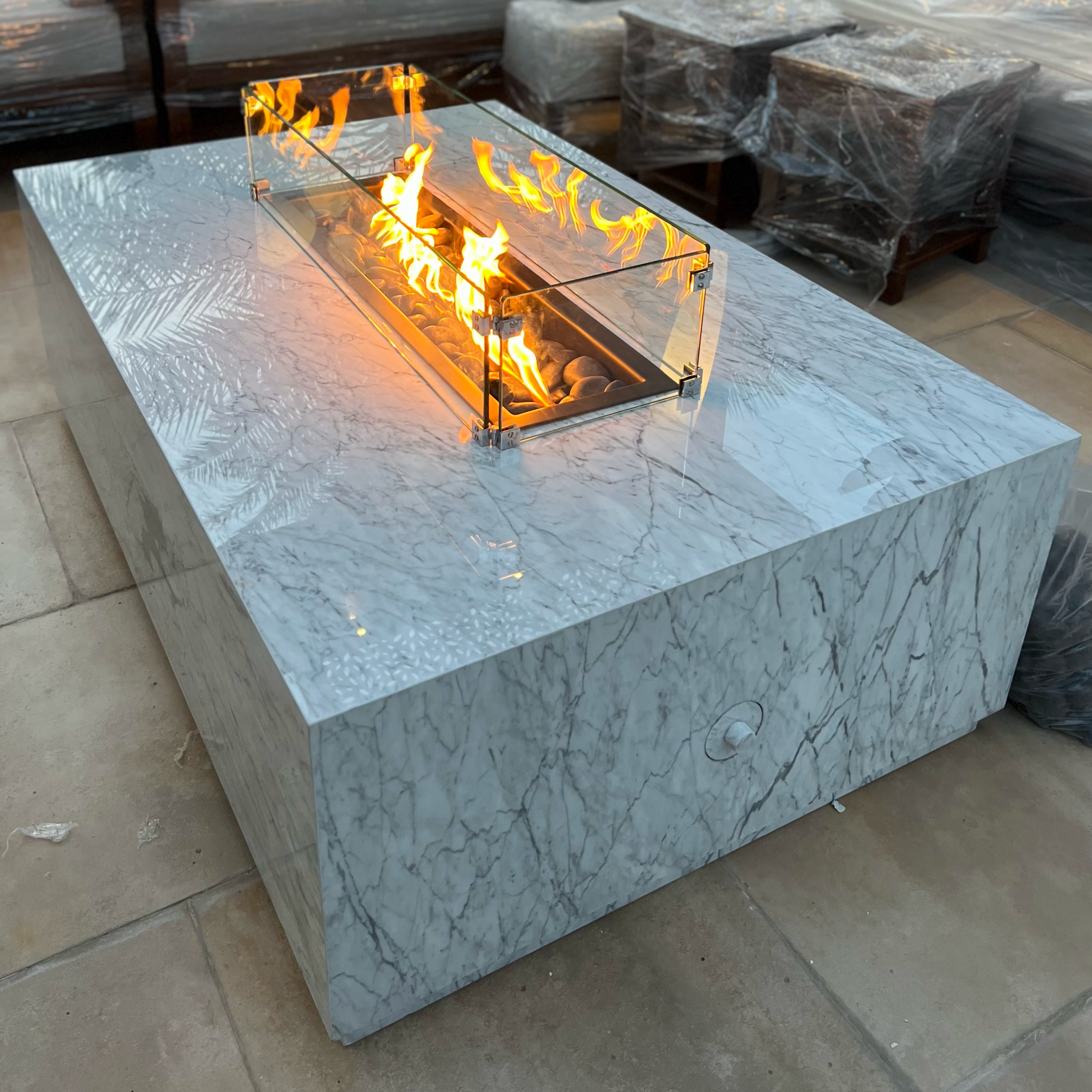 Gas fireplace with natural Italian Staturio marble