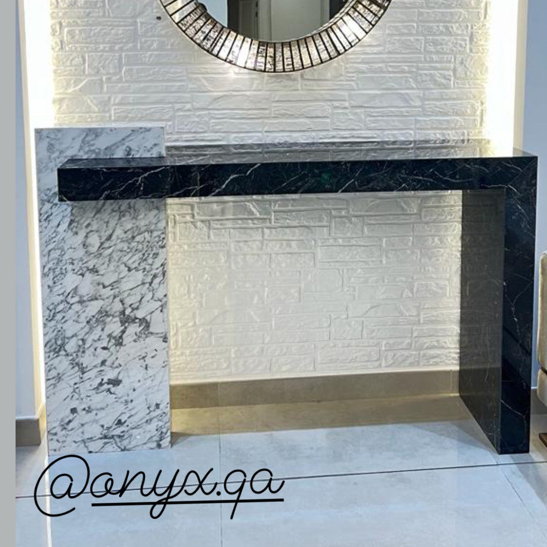 Console made of Forest marble